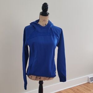 Fitted Blue Long Sleeve Hoodie